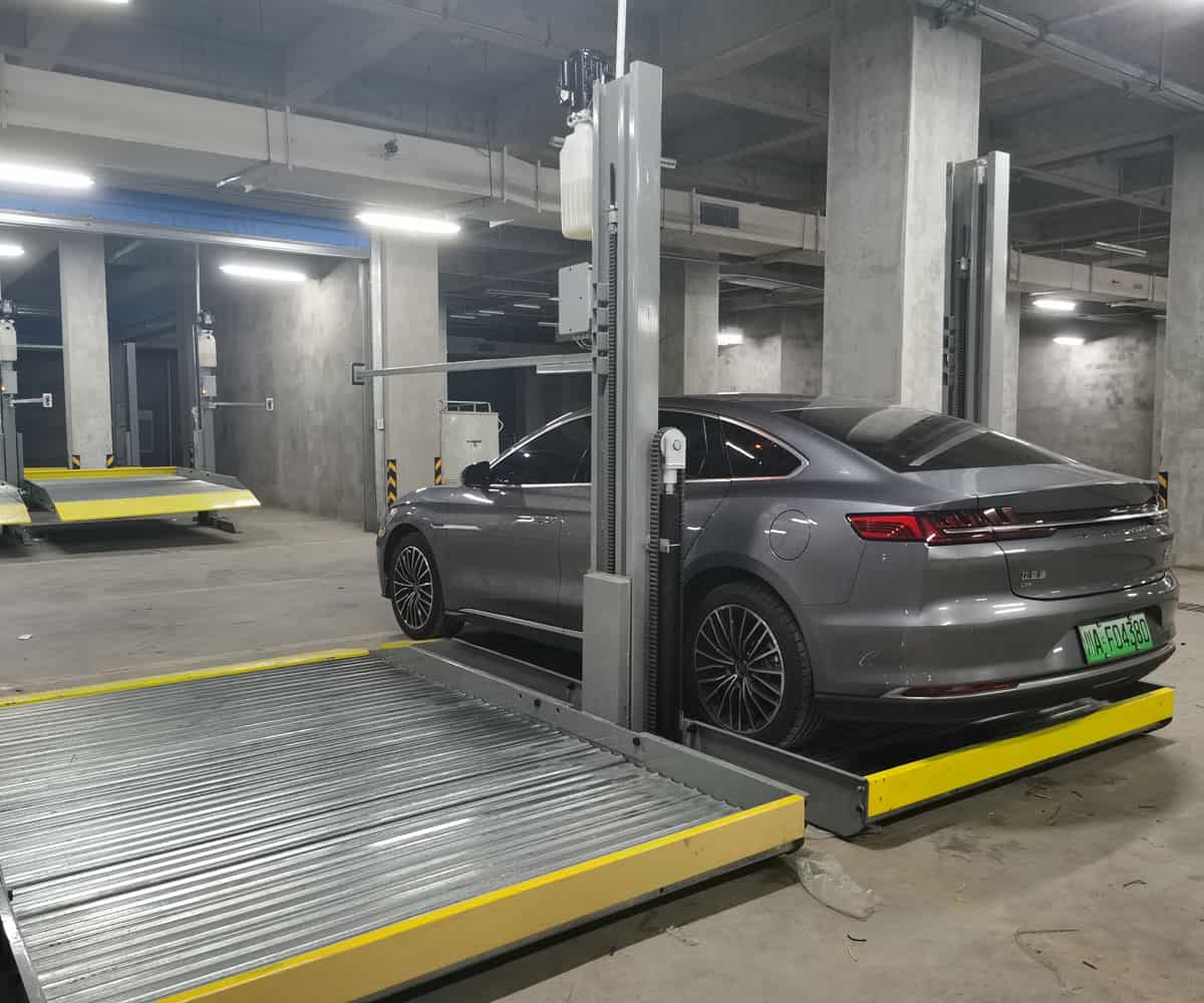 2层简易升降类立体停车库长租.jpg