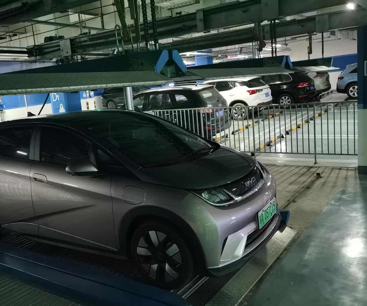 联系莱贝 联系莱贝